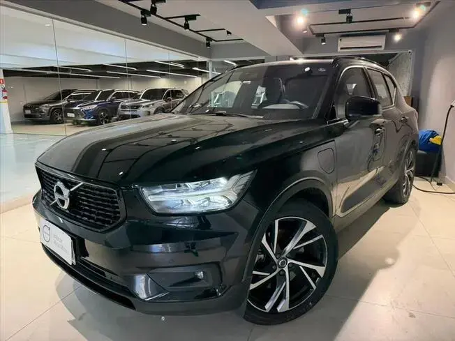 Volvo XC40 1.5 T5 RECHARGE R-DESIGN GEARTRONIC