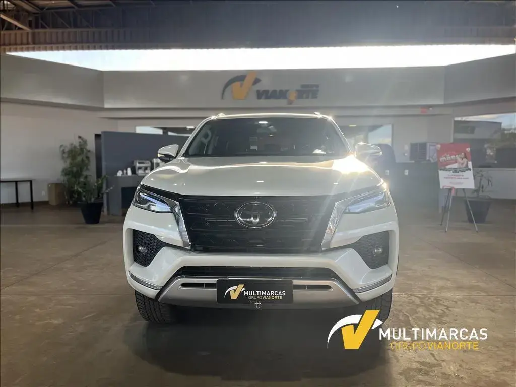 galeria HILUX