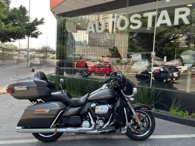 Harley Davidson Electra Glide ULTRA LIMITED FLHTK