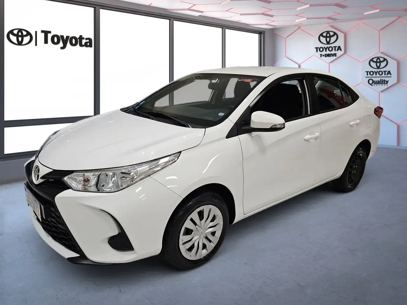 galeria Yaris Sedan