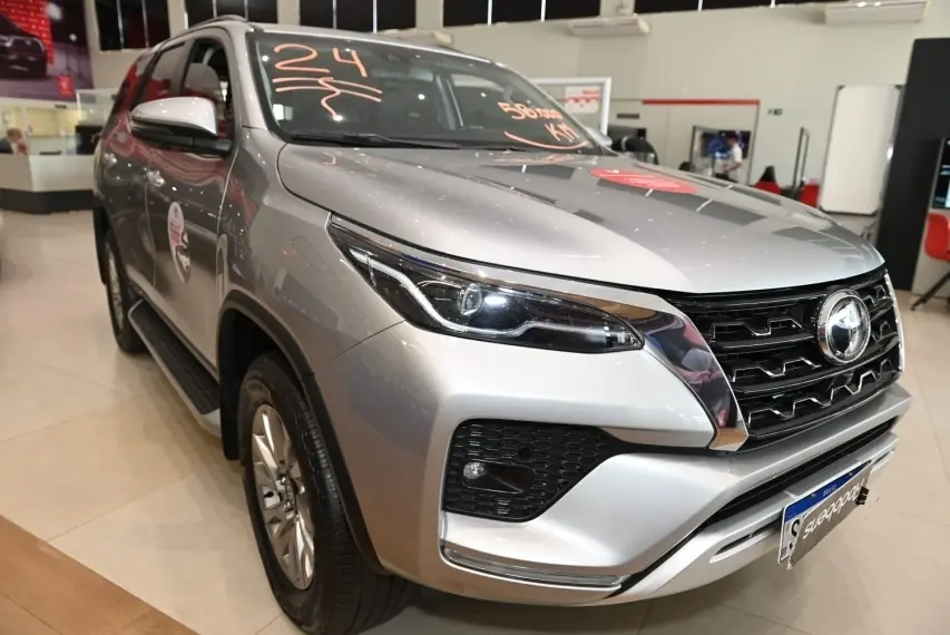 galeria HILUX SW4