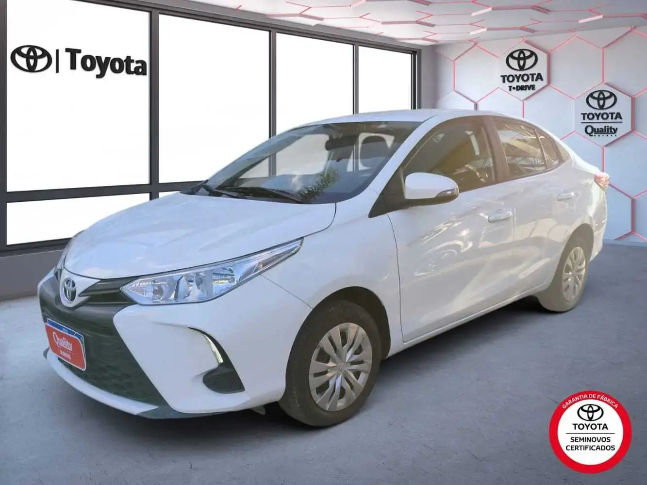 galeria Yaris Sedan
