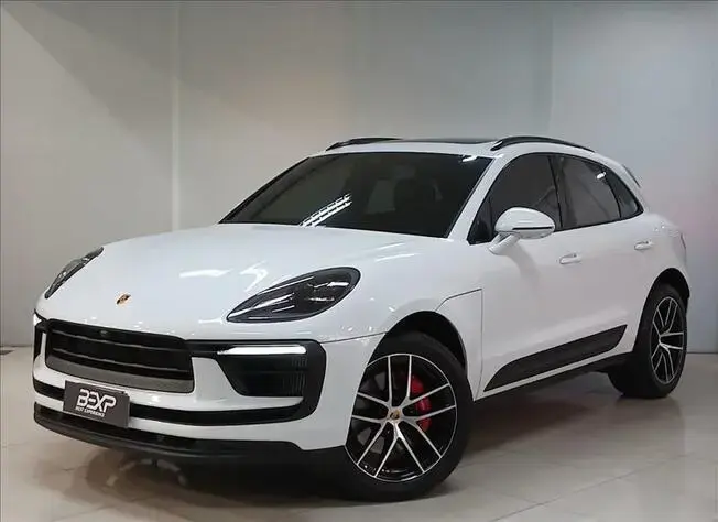 MACAN