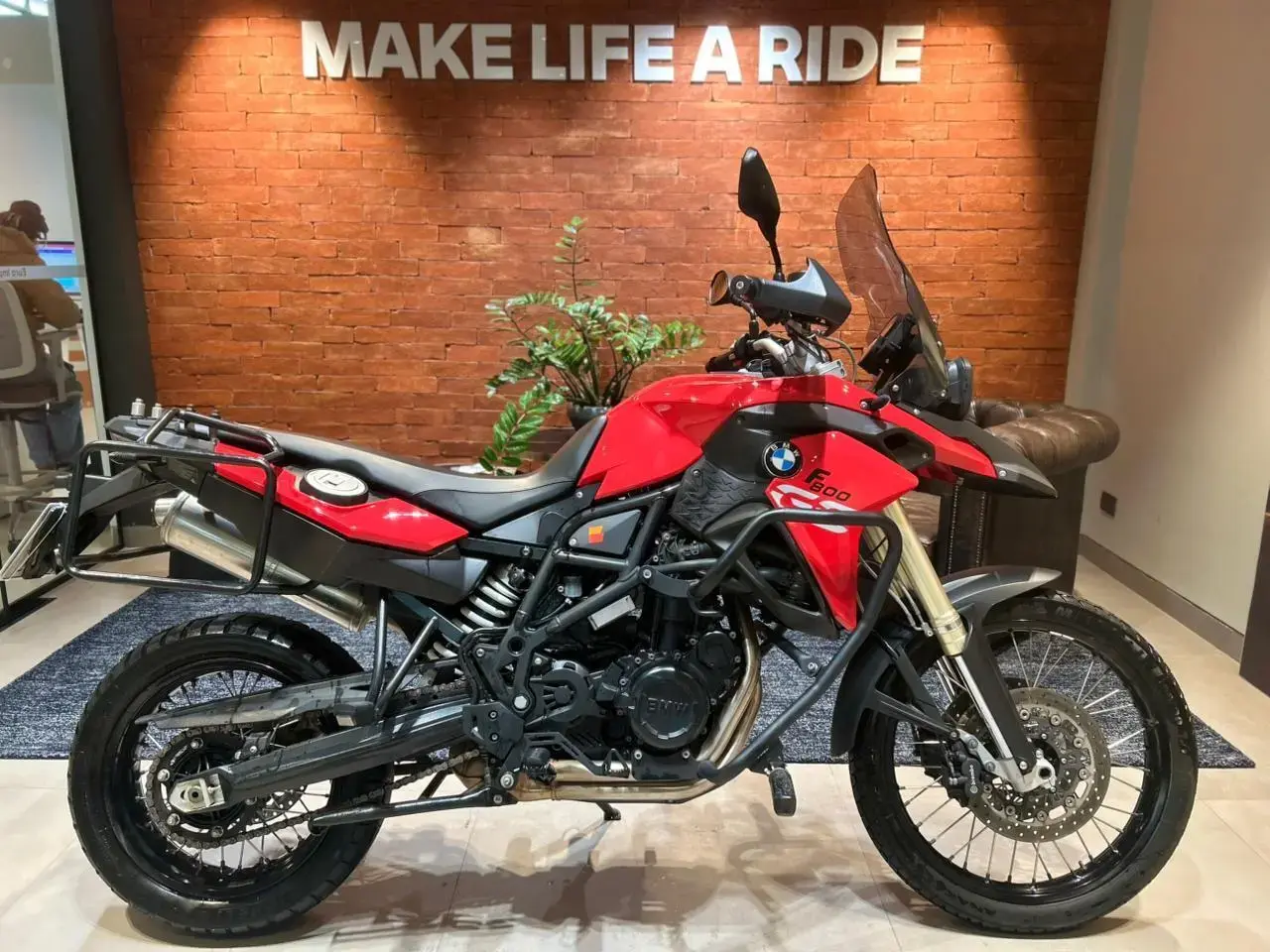 galeria F 800