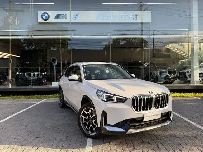 Bmw X1 sDrive20i X Line 2.0 Turbo (Aut.)
