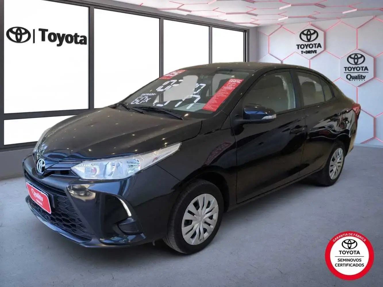 galeria Yaris Sedan