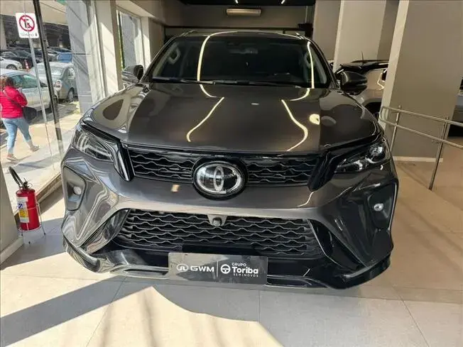 HILUX SW4