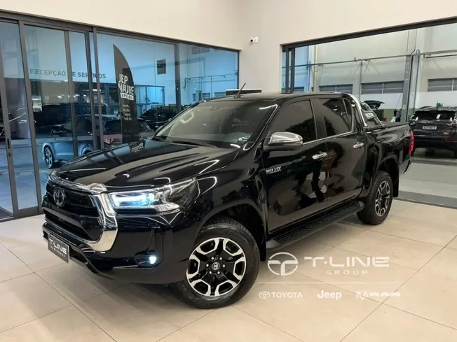 HILUX