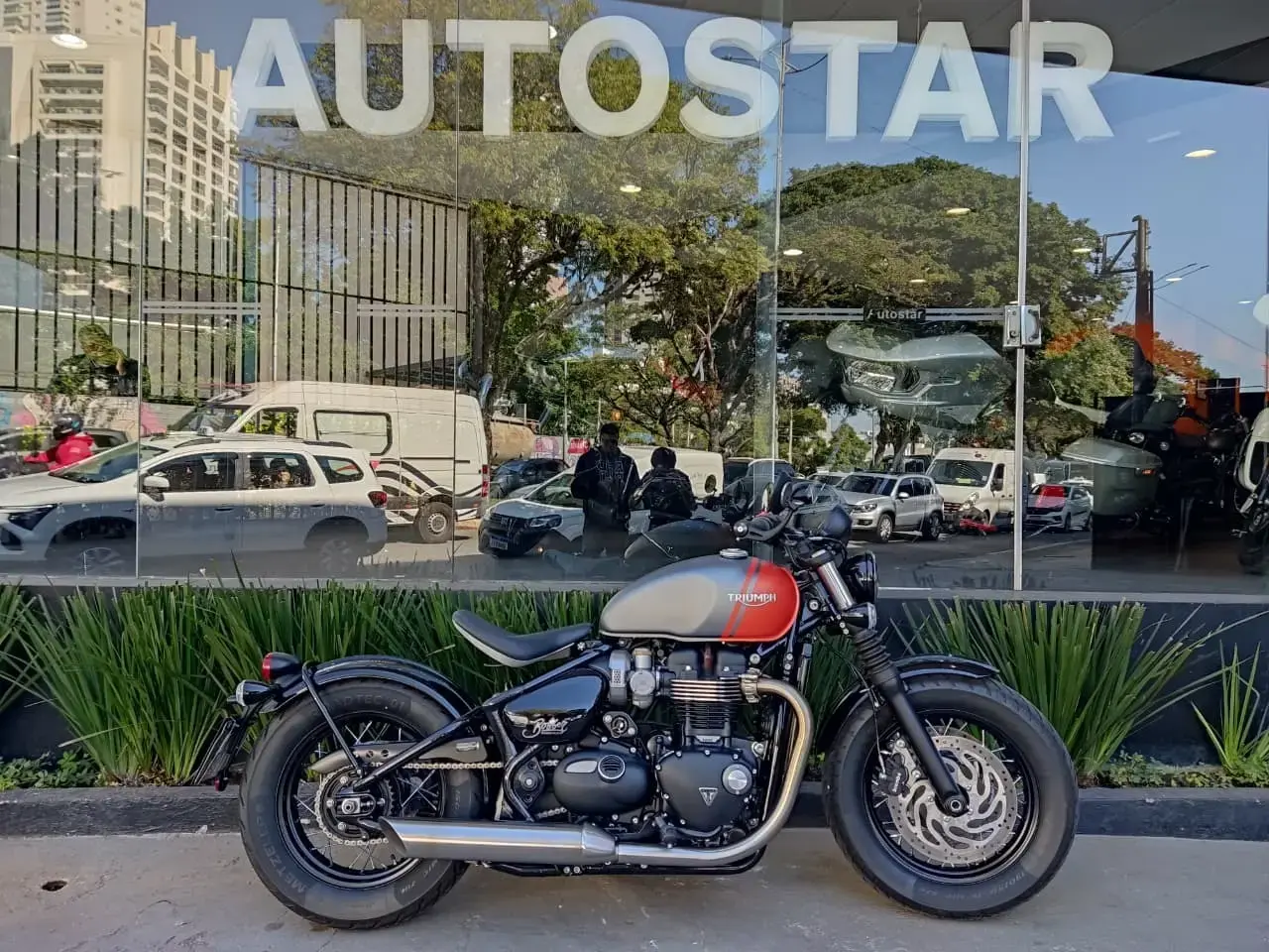 galeria Bonneville Bobber