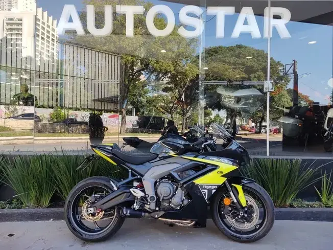 Triumph Daytona 660 ABS