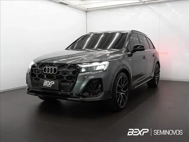 Q7