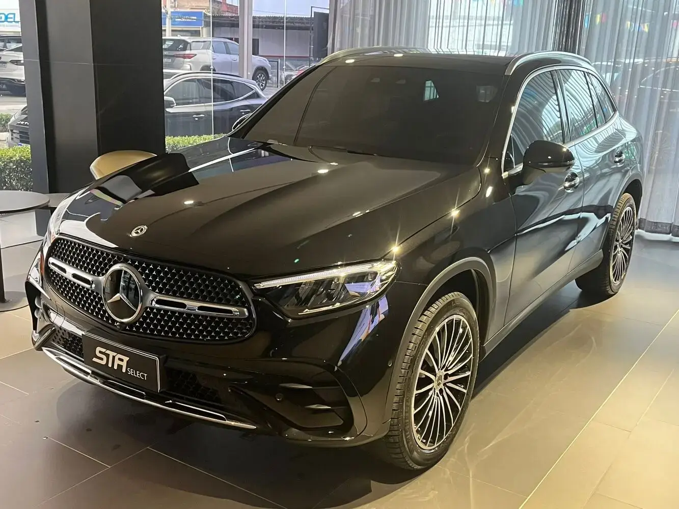 galeria GLC 300 SUV