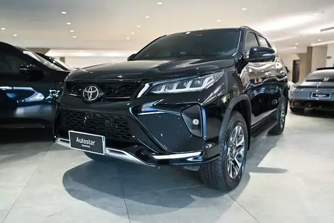 Toyota SW4 Diamond 2.8 Turbodiesel 4x4 (Aut.)