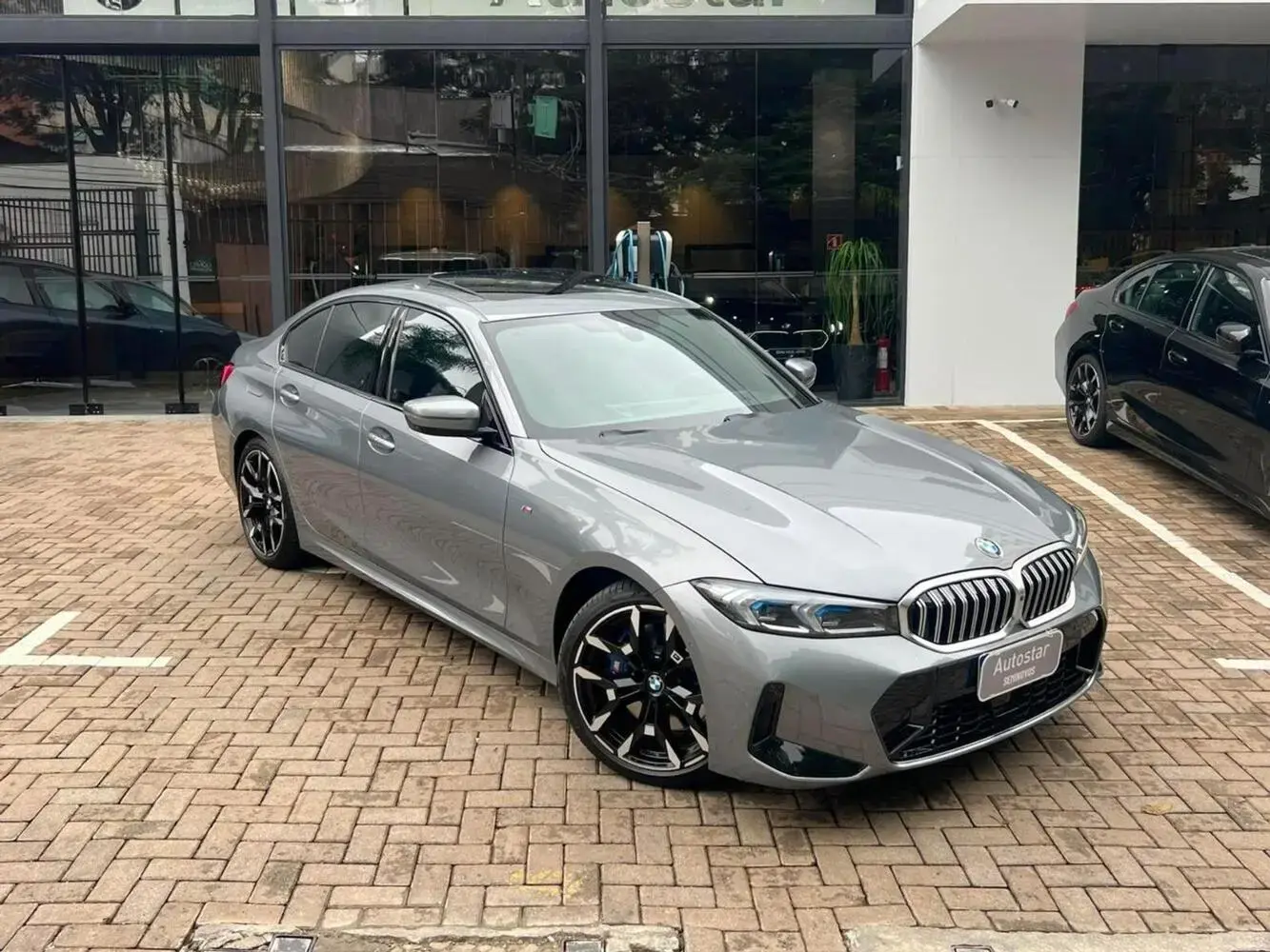 galeria 320i