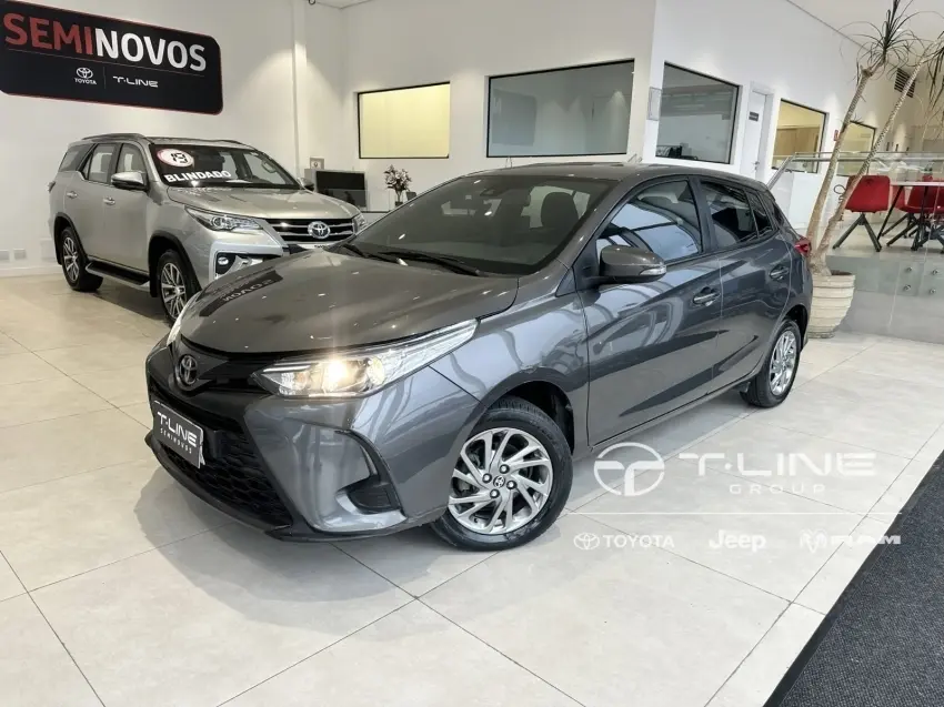 galeria YARIS