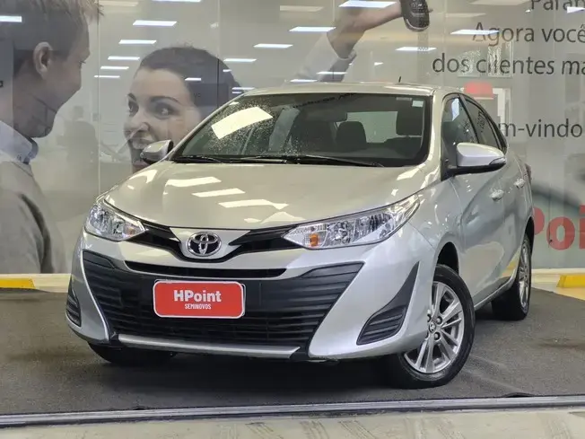 Yaris Sedan 1.5 XL Plus Connect CVT (Flex)