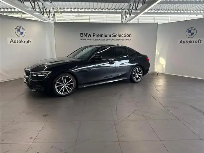 320I