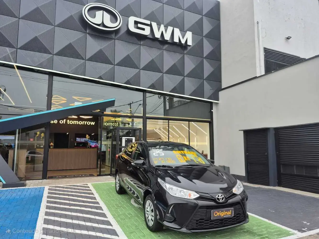 galeria Yaris Sedan
