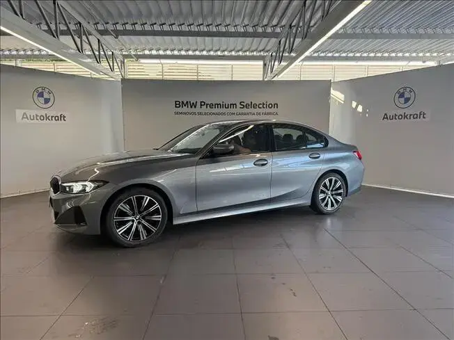 320I