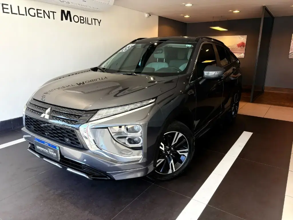 galeria ECLIPSE CROSS