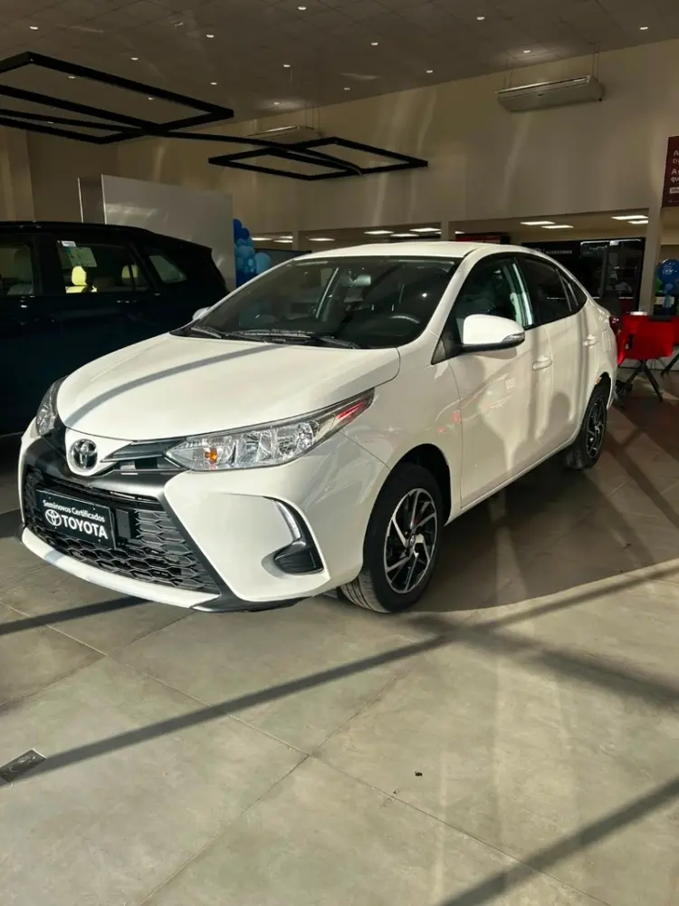 galeria YARIS