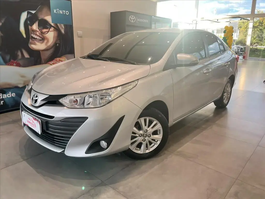 galeria YARIS