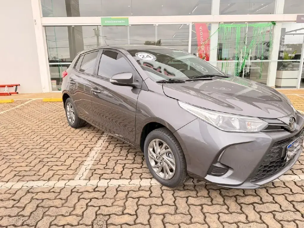 galeria YARIS