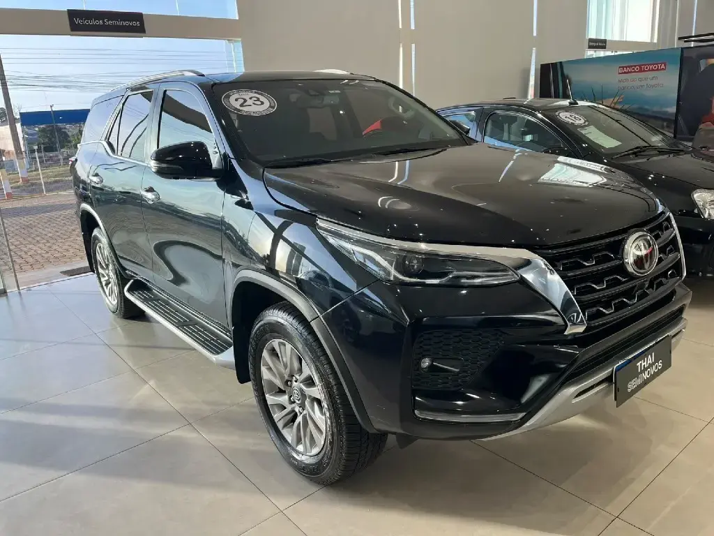 galeria HILUX SW4