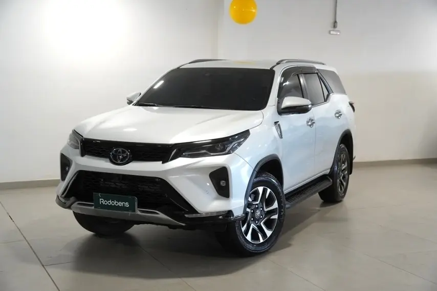 galeria HILUX SW4