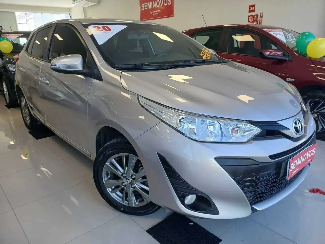 galeria Yaris