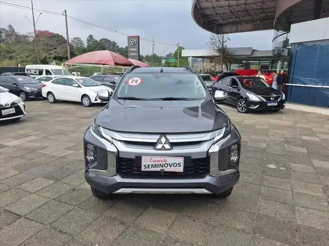 L200 TRITON 2.4 16V TURBO DIESEL SPORT HPE CD 4P 4X4 AUTOMÁTICO