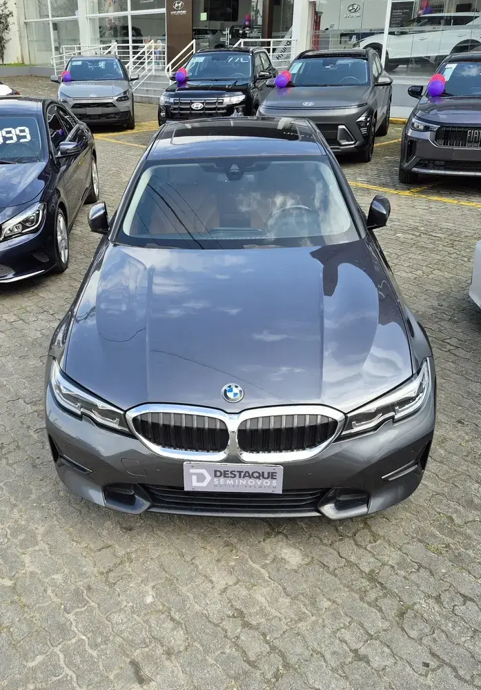 galeria 320i