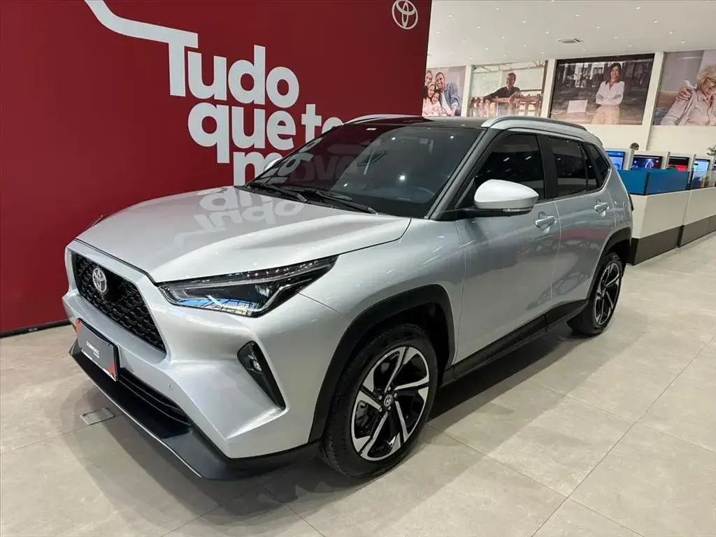 galeria YARIS CROSS