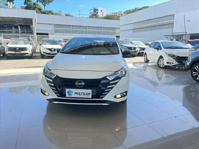 Nissan VERSA 1.6 16V FLEX SENSE XTRONIC