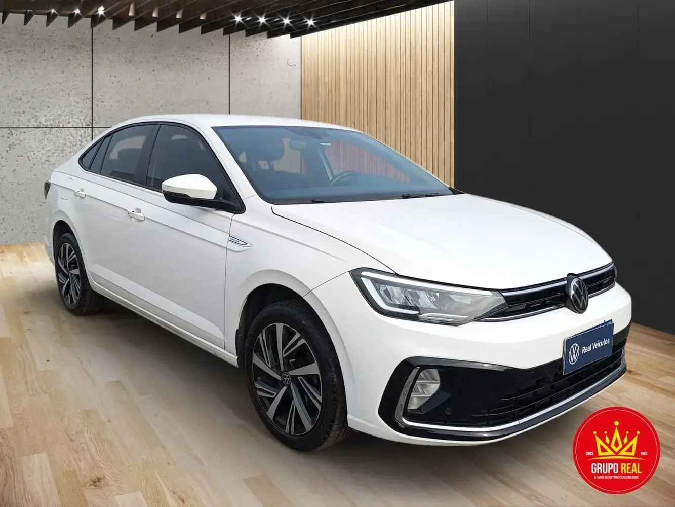 galeria VIRTUS Highline 200 TSI 1.0 Flex 12V Aut