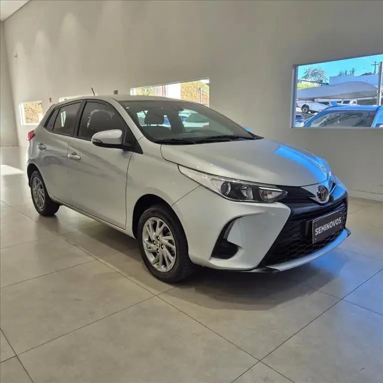 galeria YARIS