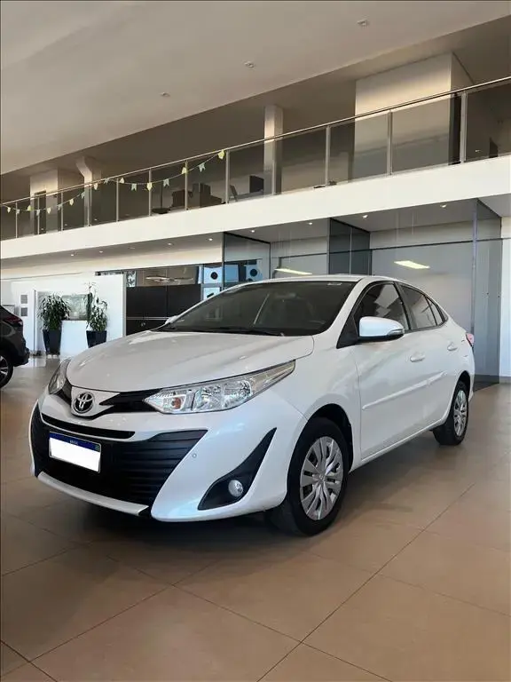 galeria YARIS