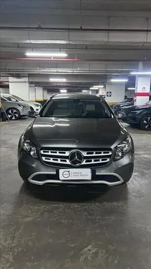 Mercedes Benz GLA 200 1.6 CGI FLEX STYLE 7G-DCT