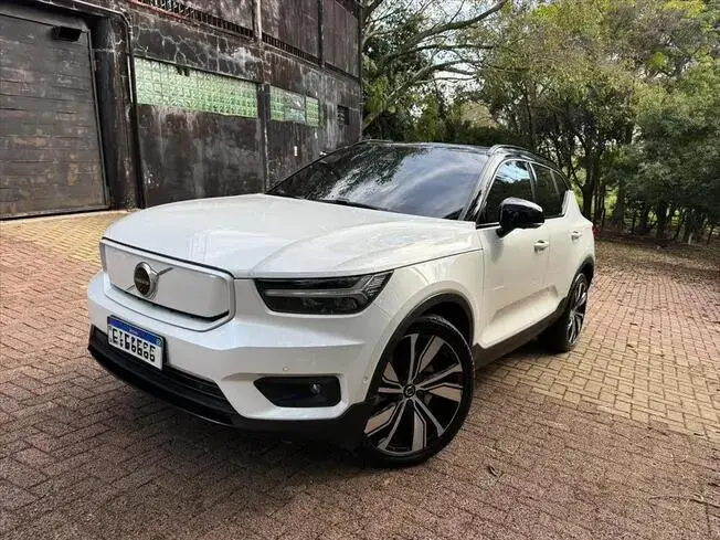 Volvo XC40 P8 RECHARGE ELECTRIC BEV PURE AWD