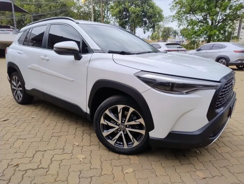 galeria COROLLA CROSS