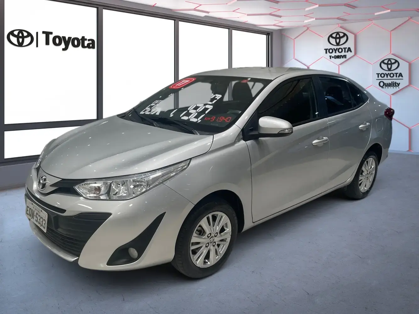 galeria Yaris Sedan