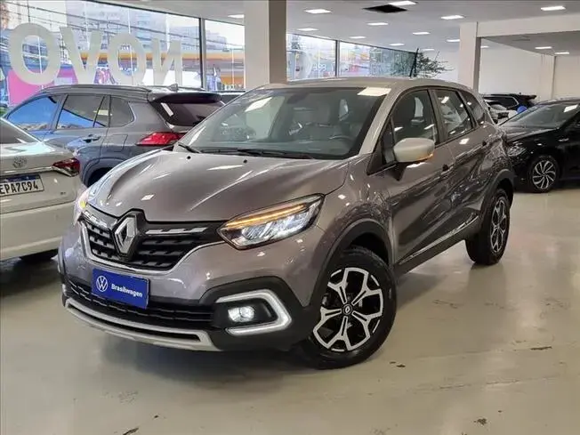 CAPTUR 1.3 TCE Iconic
