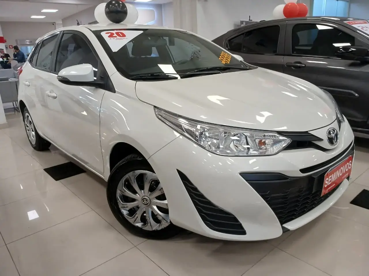 galeria Yaris