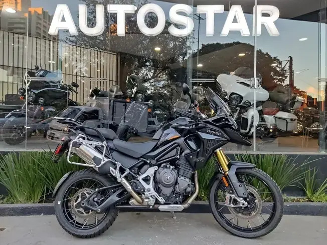 Triumph Tiger 1200 Rally Black Edition