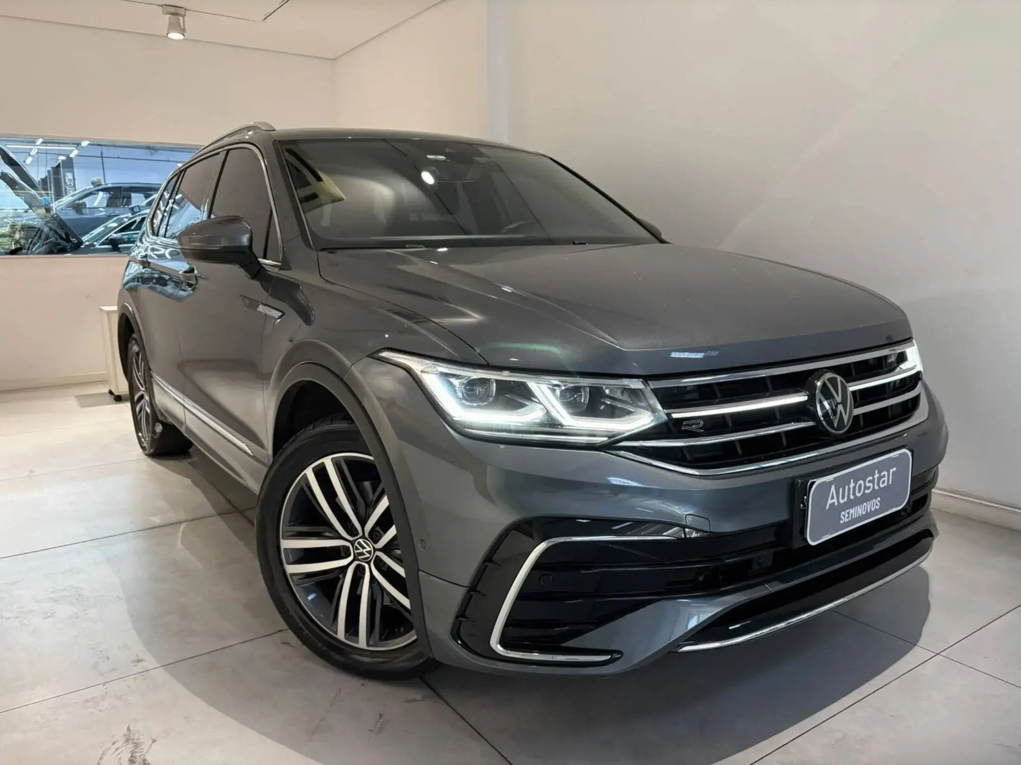 Tiguan 2.0 350 TSI Allspace R-Line 4WD