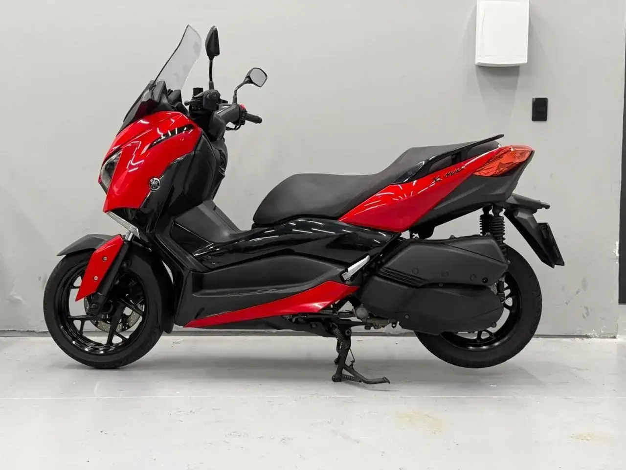 galeria XMAX 250 ABS