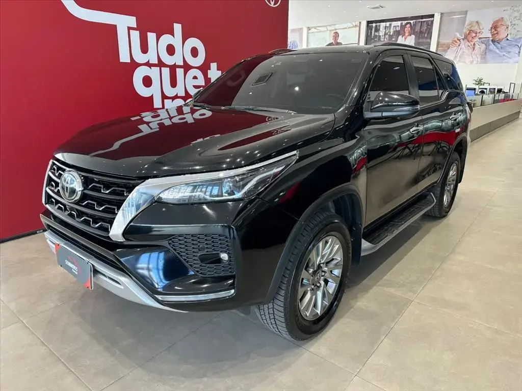 galeria HILUX SW4