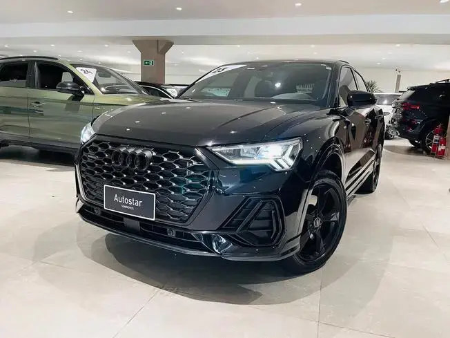 Audi Q3 Sportback Performance Black 2.0