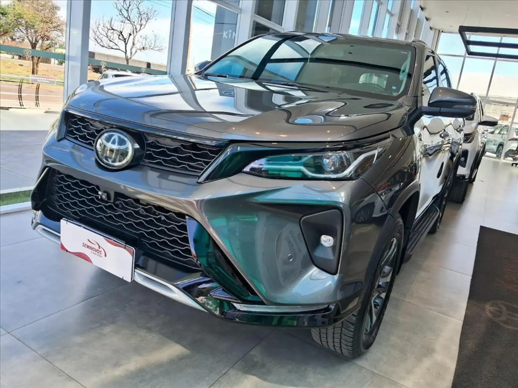 Hilux Sw4 2.8 D-4D Turbo Diesel Srx Platinum 7L 4X4 Automático 2