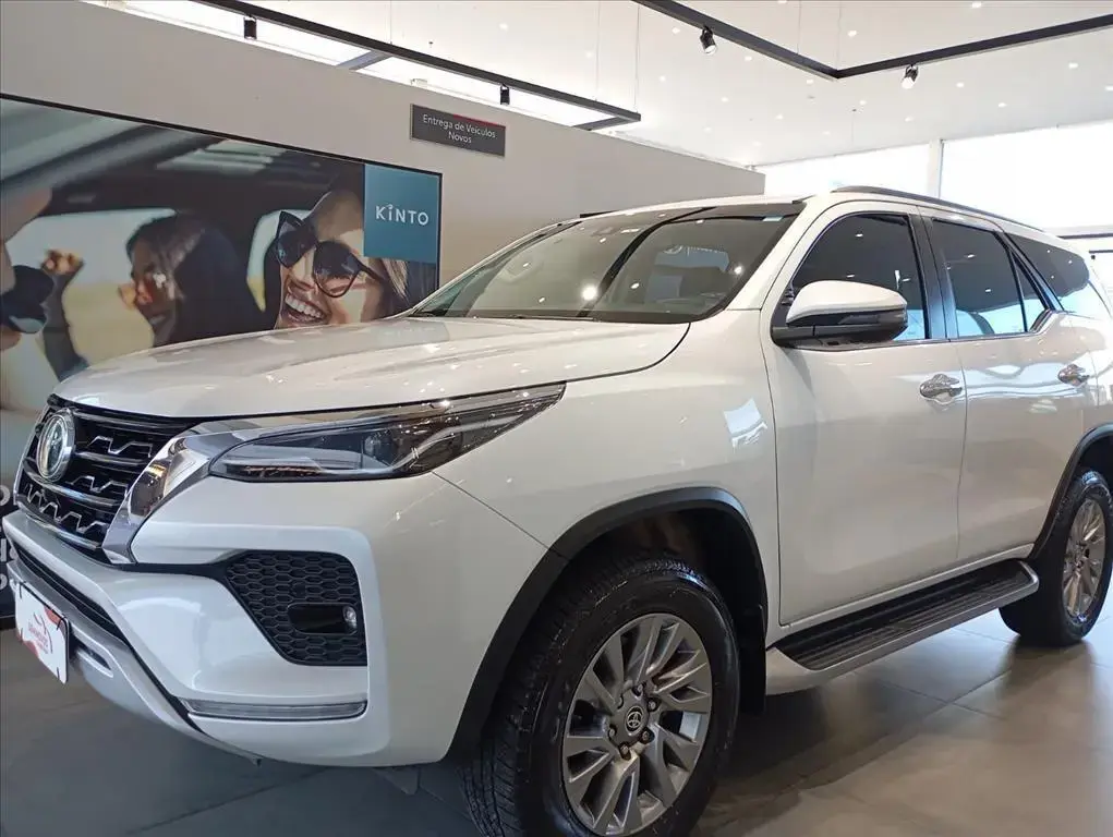 galeria HILUX SW4